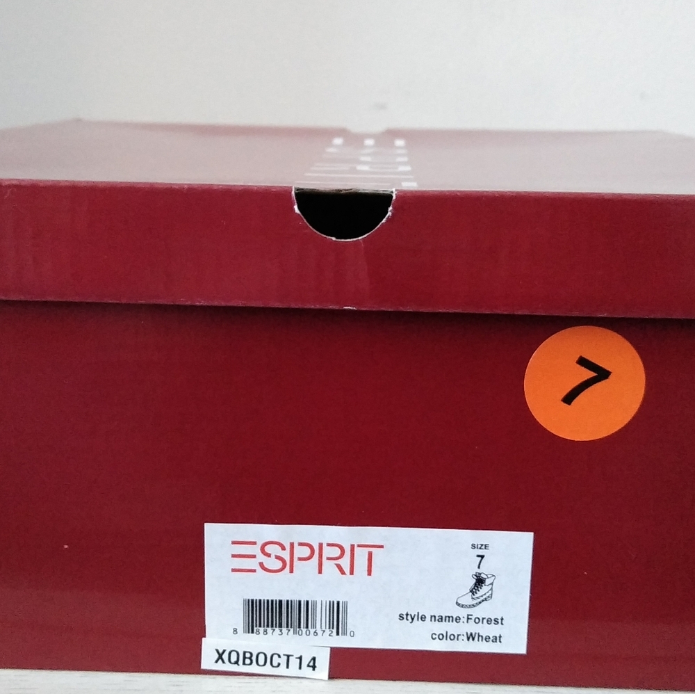 NWOT ESPRIT BOOTS - Picture 7 of 7
